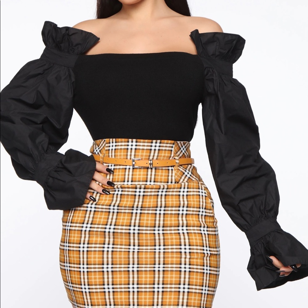 Black off the shoulder sweater from Fashion Nova